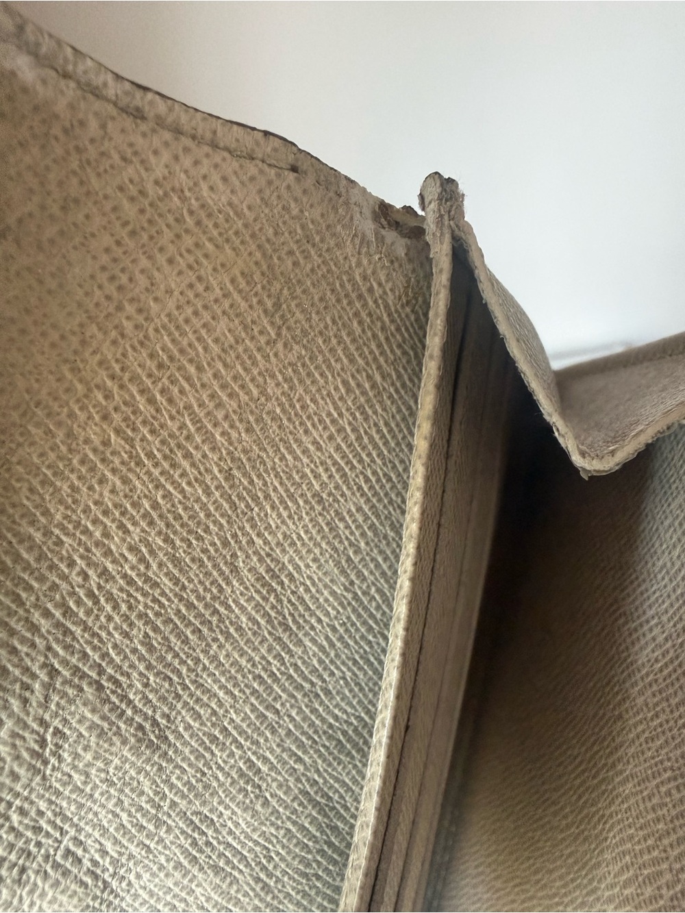 Louis Vuitton Monogram Dentelle Sarah Wallet – Authentic Vintage - Picture 6 of 6